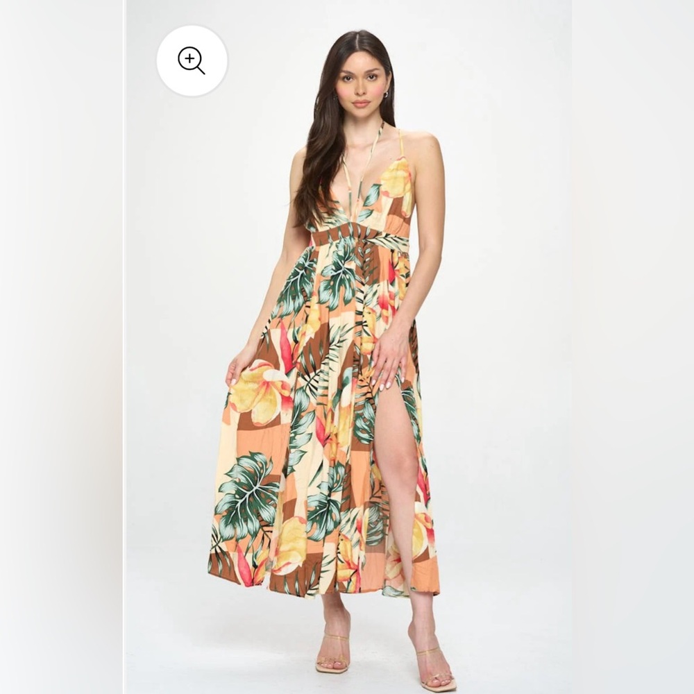 BLUSH & DAY , Tropical Floral Maxi Dress